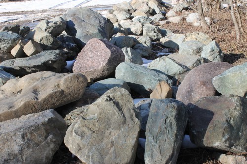  Гранит скальник (серо-зеленый) фр. 500-1500 мм.  купить в Санкт-Петербурге гранит мрамор  серый зеленый темно-серый глыба скальная колотая ландшафтная 7 500 руб/т   фото 