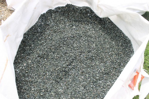  Щебень крошка зеленый (змеевик) фр. 5-10 мм  купить  в Санкт-Петербурге змеевик зеленый, салатовый ландшафтный декоративный щебень крошка 7 200 руб/т   фото 