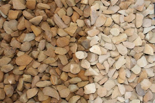  Щебень крошка желтый (песчаник) фр. 20-40 мм.  купить  в Санкт-Петербурге песчаник бежевый рыжий каменная крошка песчаника 7 200 руб/т   фото 