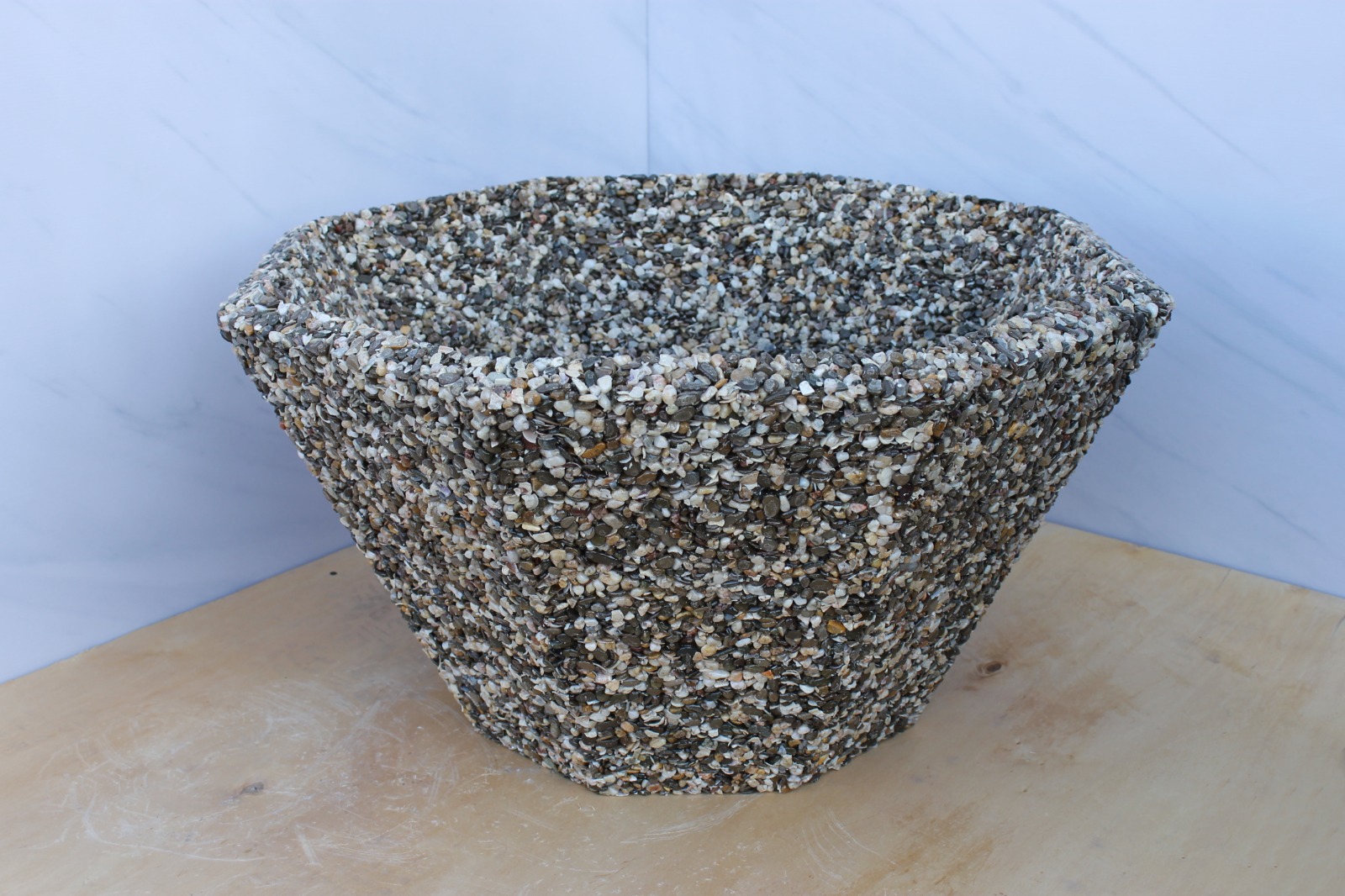 Ландшафтный вазон Корда купить  c доставкой в Санкт-Петербурге 