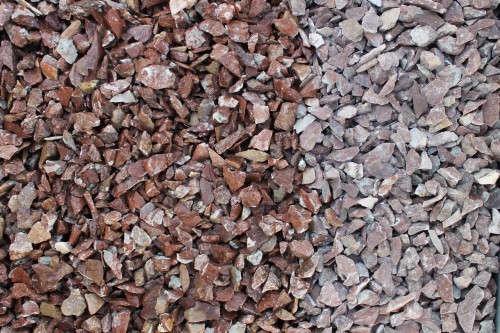  Мраморная крошка (щебень крошка розовый) фр. 10-20 мм.  купить  в Санкт-Петербурге мрамор розовый, красный каменная декоративная крошка ландшафтная 7700 руб/т   фото 