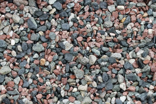 Микс разноцветной гальки  (щебень галтованный микс:: серый-зеленый-розовый) фр.10-20 мм.  купить  в Санкт-Петербурге мрамор серый, зеленый, розовый щебень окатанный округлый декоративный ландшафтный 14500 руб/т   фото 