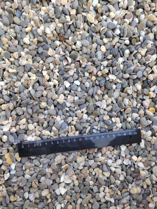 Галька крымская прибрежная фр. 5-10 мм.  купить с доставкой в Санкт-Петербургу фото 