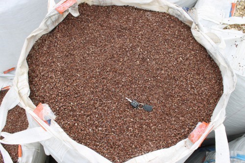  Мраморная крошка (щебень крошка розовый) фр. 5-10 мм.  купить  в Санкт-Петербурге мрамор розовый, красный щебень колотый ландшафтный декоративный  7700 руб/т   фото 