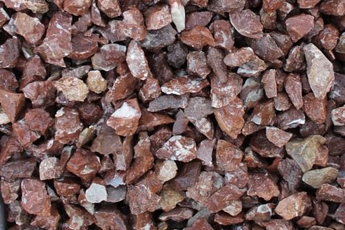  Мраморная крошка (щебень крошка розовый) фр. 20-40 мм.  купить  в Санкт-Петербурге мрамор розовый, красный мраморная крошка декоративная 7700 руб/т   фото 